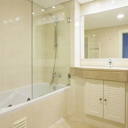 Apartamento Feels Like Large Flat With Green Terrace / Pool *