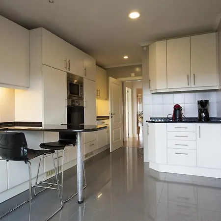 Feels Like Large Flat With Green Terrace / Pool Apartamento Cascaes