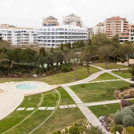 Apartamento Feels Like Large Flat With Green Terrace / Pool *