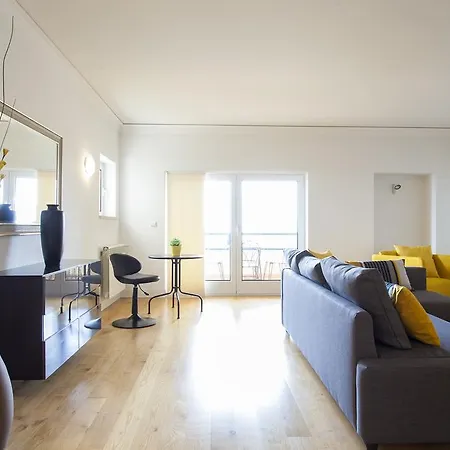 Feels Like Large Flat With Green Terrace / Pool Cascaes